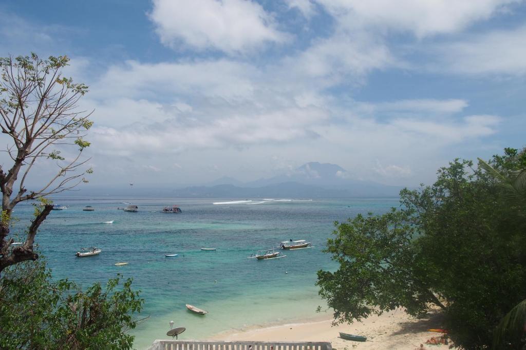 Song Lambung Beach Huts Lembongan Habitación foto